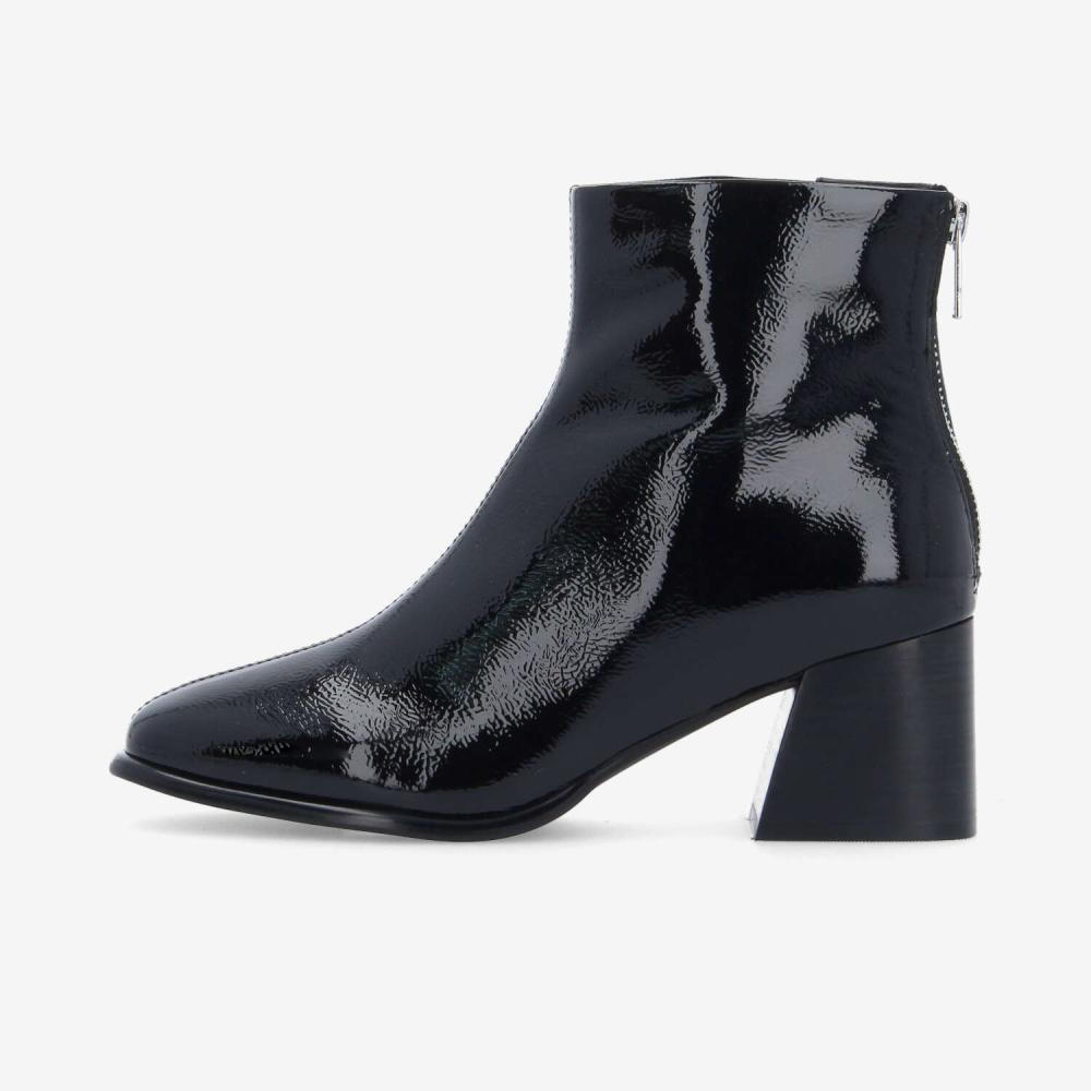 SKARA BOOTS W - WRINKLED PATENT - BLACK SKARA BOOTS W - WRINKLED PATENT - BLACK